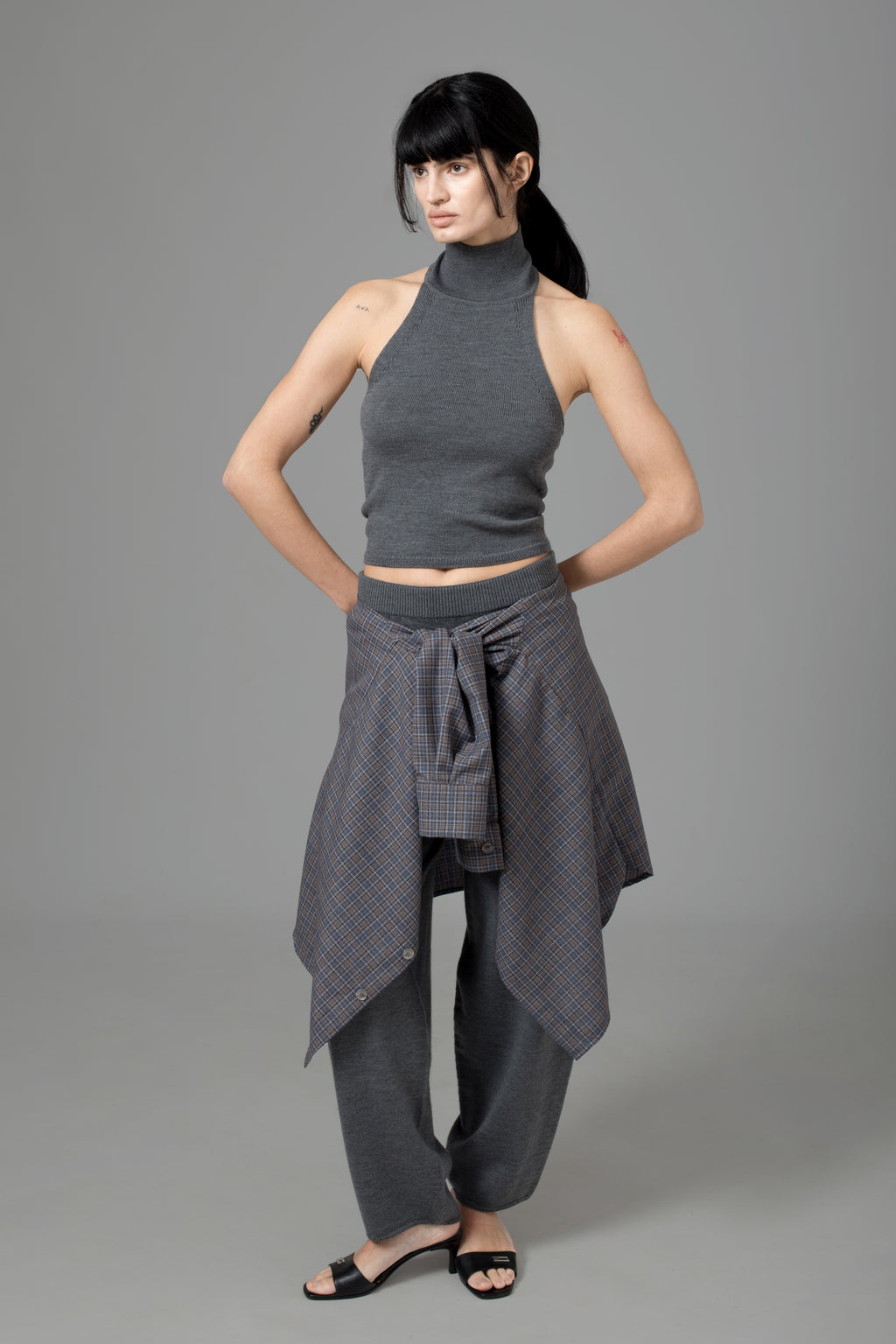 HALTER TOP