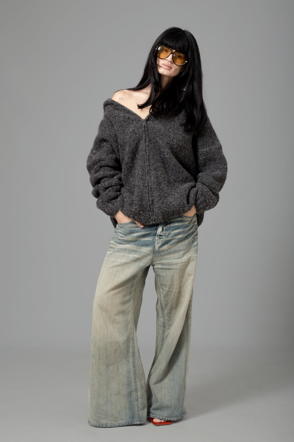 ALPACA ZIP HOODIE